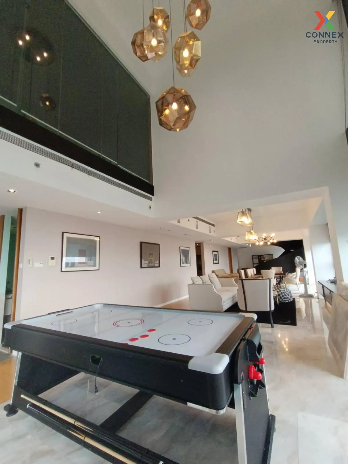 เช่าคอนโด  เดอะ เม็ท สาทร ดูเพล็กซ์ BTS-ช่องนนทรี ทุ่งมหาเมฆ เขต 