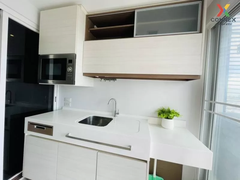 ขายคอนโด  เดอะ รูม สาทร - ตากสิน BTS-โพธิ์นิมิตร บางยี่เรือ เขต ธ