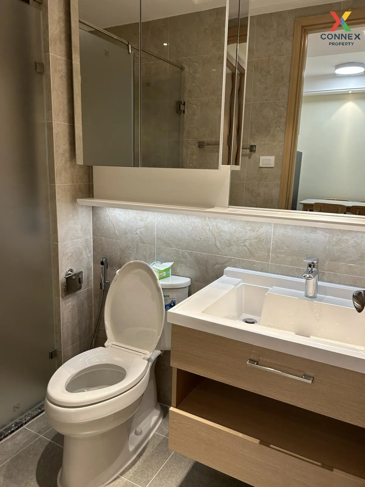 For Rent Condo , Regal Sathon - Naradhiwas , BTS-Chong Nonsi , Th