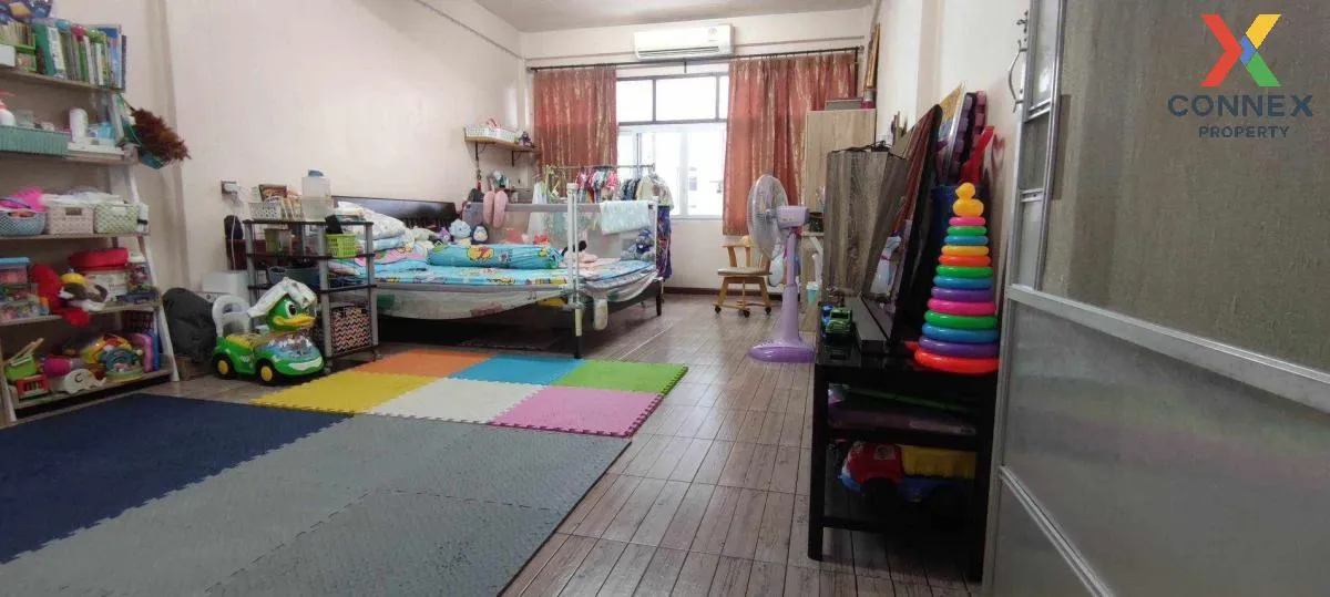 ขายอาคารพาณิชย์ 4.5 ชั้น ซอย เอกมัย 30 คลองตันเหนือ เขต วัฒนา กรุ 2