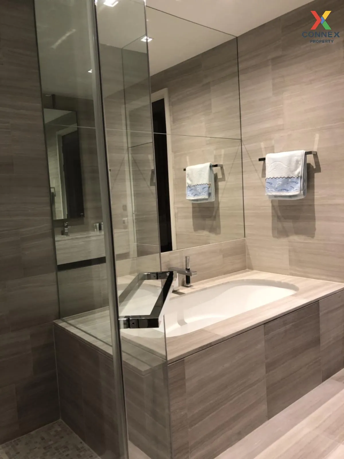 For Rent Condo , The Diplomat 39 , BTS-Phrom Phong , Khlong Tan N