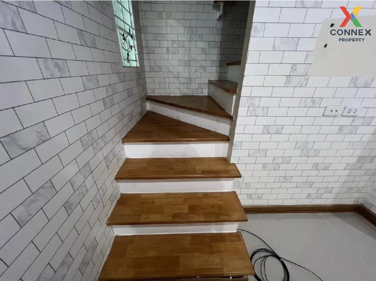 ขายทาวน์เฮ้าส์/ทาวน์โฮม  โกลเด้นทาวน์  รามอินทรา-วงแหวน บางชัน เข 4