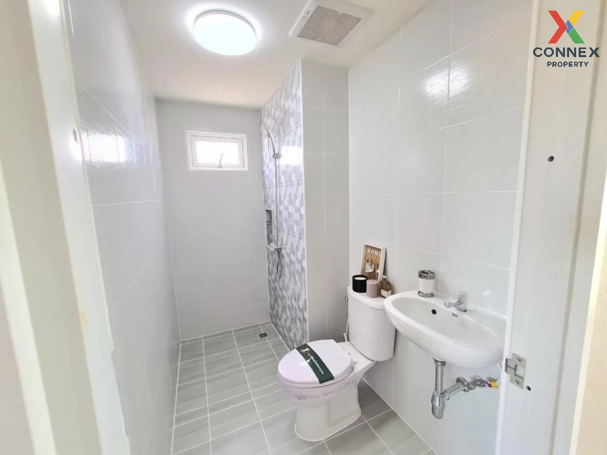 For Sale Townhouse/Townhome  , Kaomongkol village Bhuddhamonthon  For Sale Townhouse/Townhome  , Kaomongkol village Bhuddhamonthon