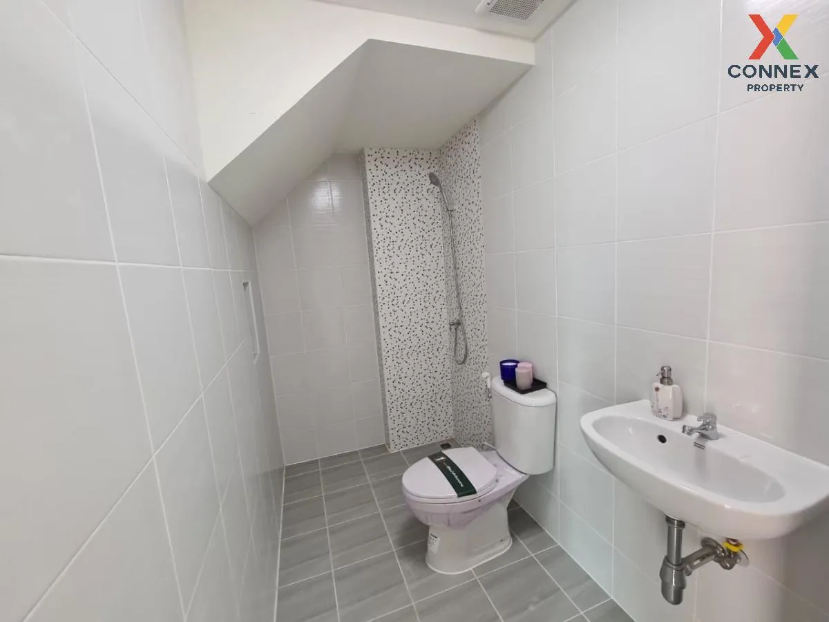 For Sale Townhouse/Townhome  , Kaomongkol village Bhuddhamonthon  For Sale Townhouse/Townhome  , Kaomongkol village Bhuddhamonthon