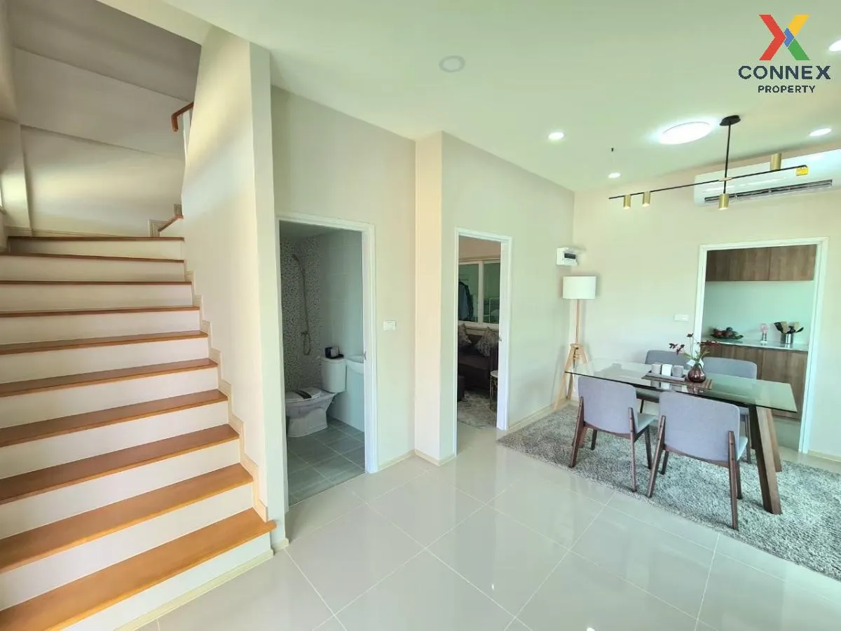 For Sale Townhouse/Townhome  , Kaomongkol village Bhuddhamonthon  For Sale Townhouse/Townhome  , Kaomongkol village Bhuddhamonthon