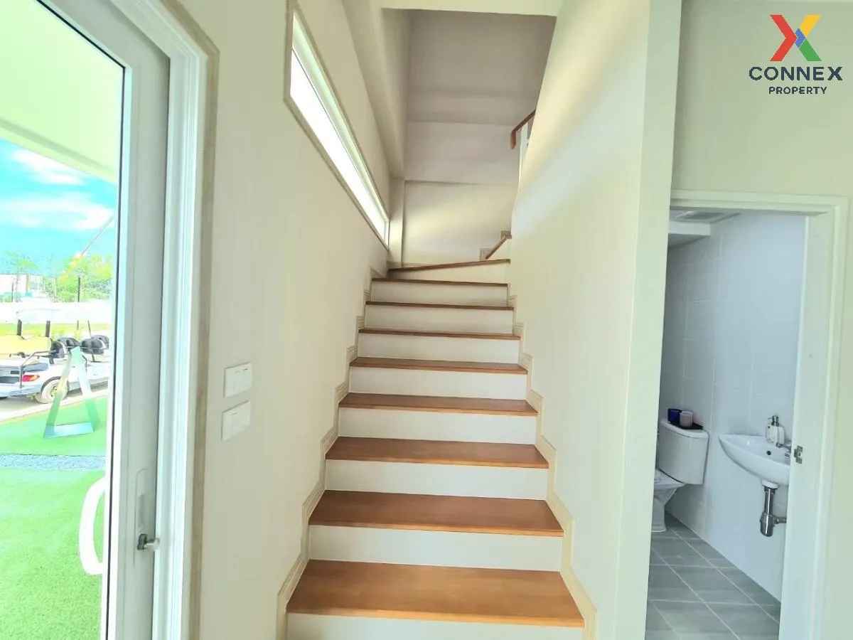 For Sale Townhouse/Townhome  , Kaomongkol village Bhuddhamonthon  For Sale Townhouse/Townhome  , Kaomongkol village Bhuddhamonthon