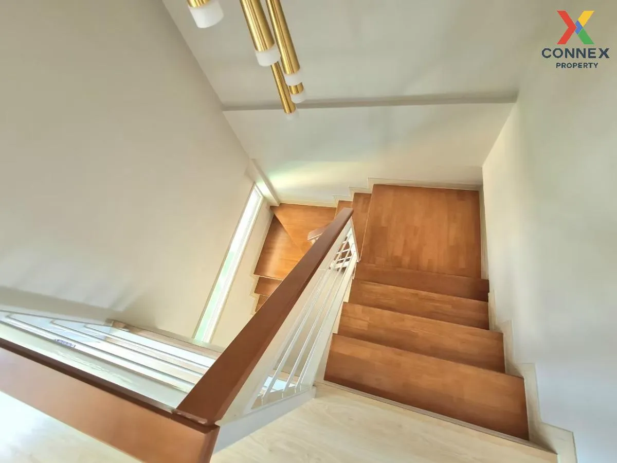 For Sale Townhouse/Townhome  , Kaomongkol village Bhuddhamonthon  For Sale Townhouse/Townhome  , Kaomongkol village Bhuddhamonthon