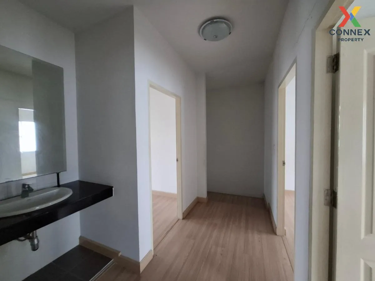 For Sale Townhouse/Townhome  , Tada Town Aura , Nong Kham , Si Ra