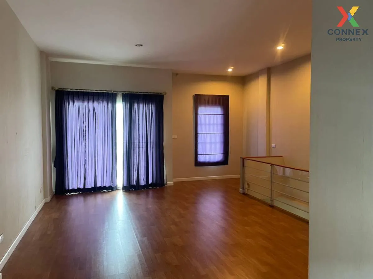 เช่าทาวน์เฮ้าส์/ทาวน์โฮม  เมโทร พาร์ค สาทร (TownHouse) BTS-วุฒากา