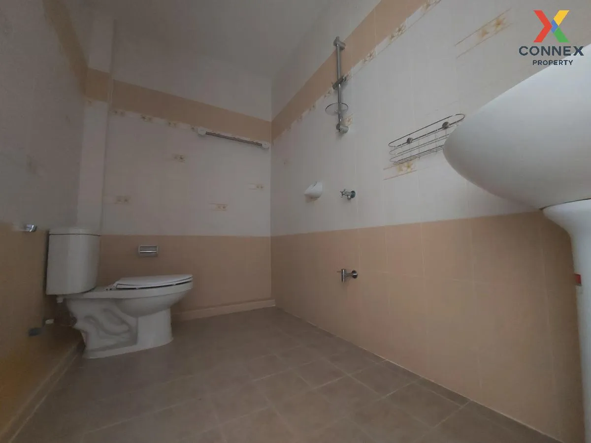 ขายทาวน์เฮ้าส์ 2 ชั้น เขาตาโล ชลบุรี เมืองพัทยา บางละมุง ชลบุรี C