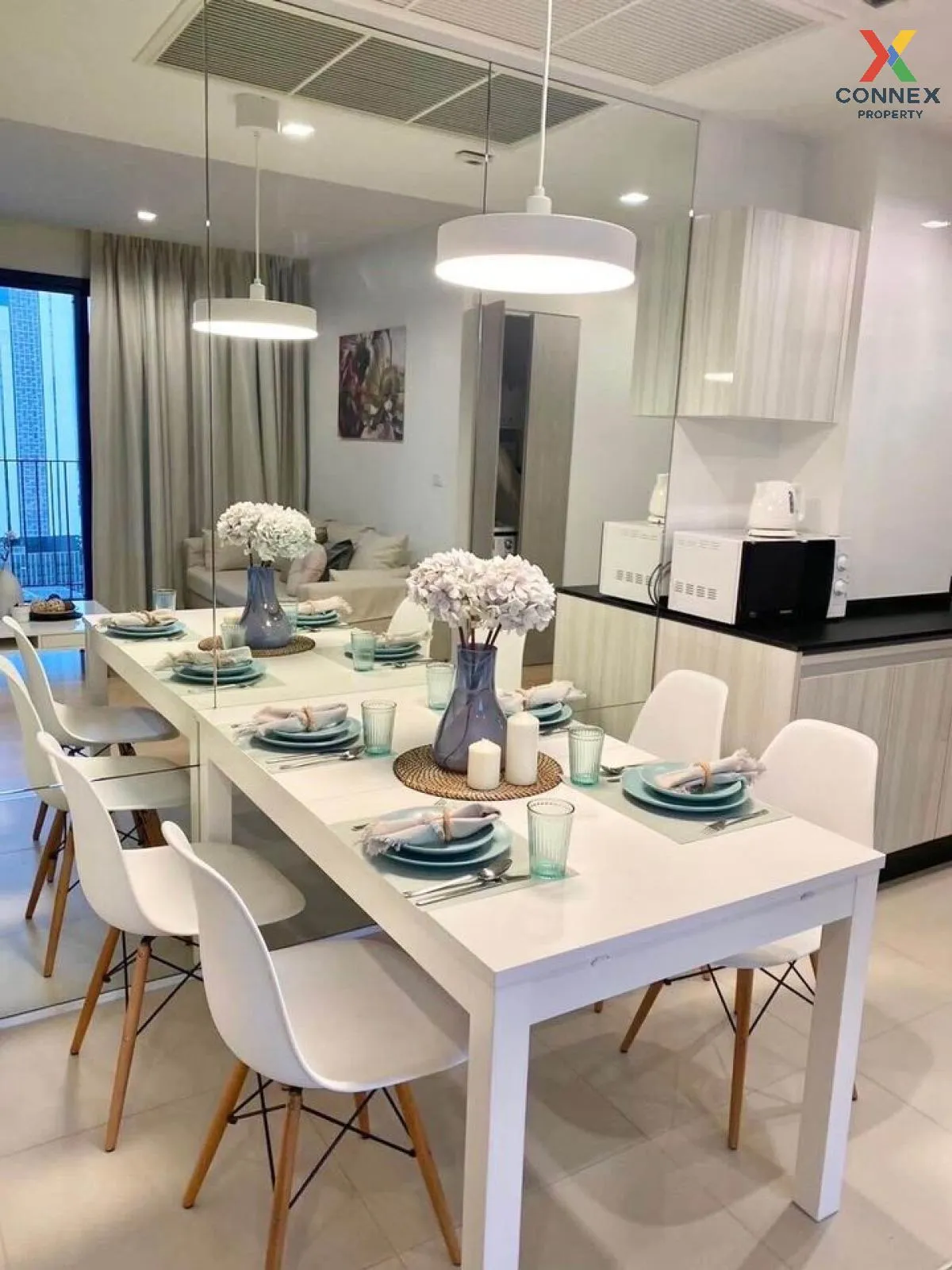 เช่าคอนโด  เอช คิว ทองหล่อ BTS-ทองหล่อ คลองตันเหนือ เขต วัฒนา กรุ