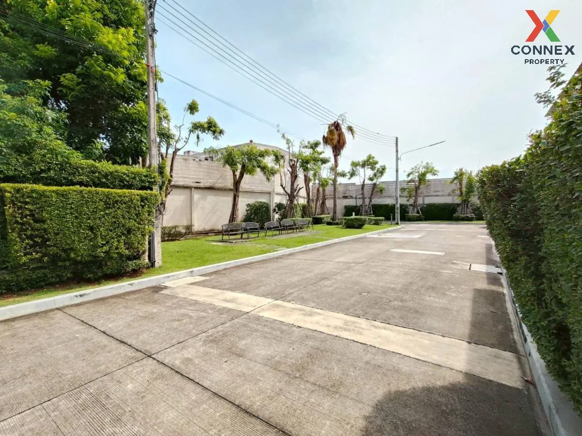 ขายบ้าน  บางกอก บูเลอวาร์ด ปิ่นเกล้า-เพชรเกษม หน้ากว้าง กระทุ่มล้ 4