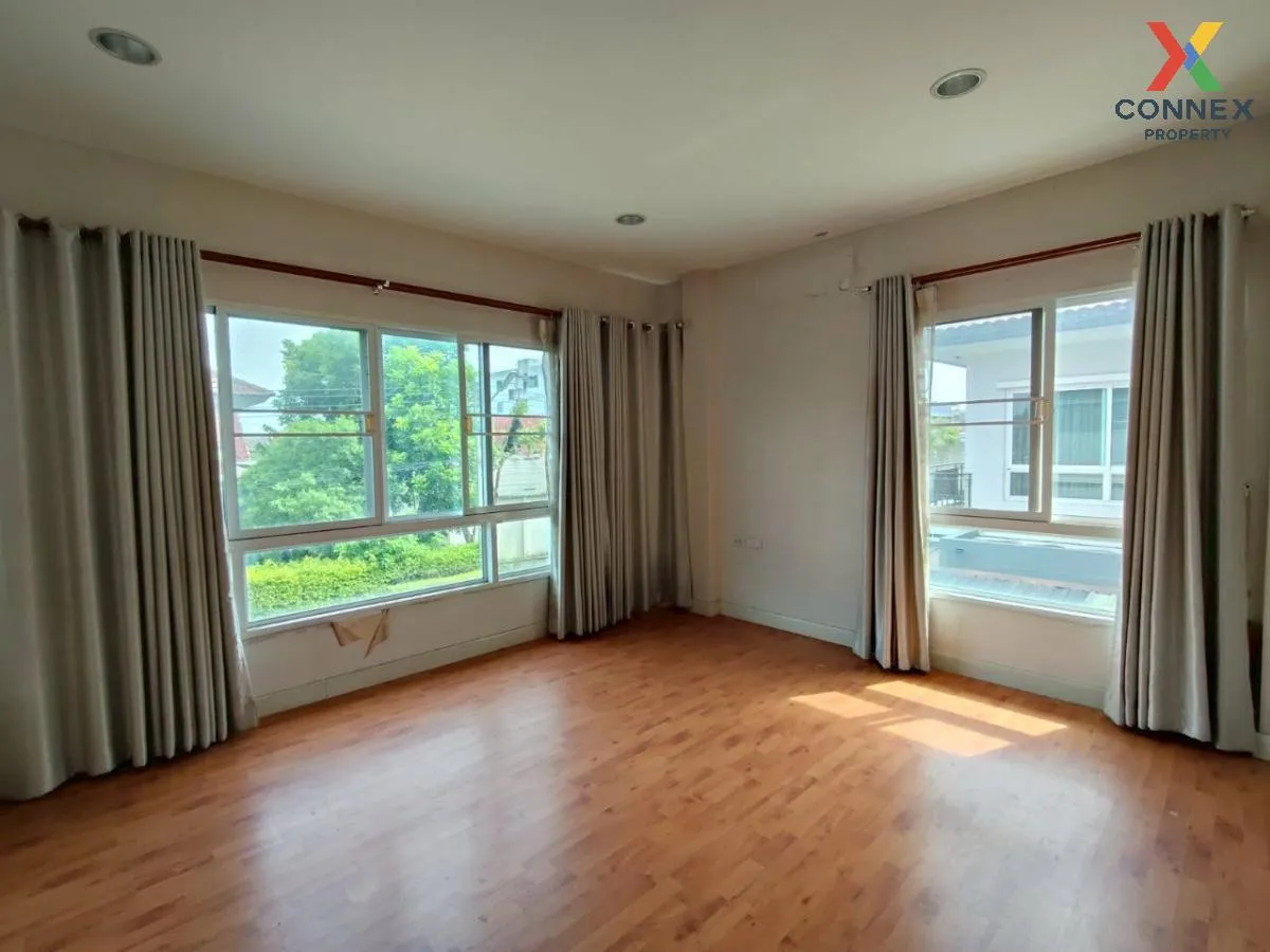 ขายบ้าน  บางกอก บูเลอวาร์ด ปิ่นเกล้า-เพชรเกษม หน้ากว้าง กระทุ่มล้