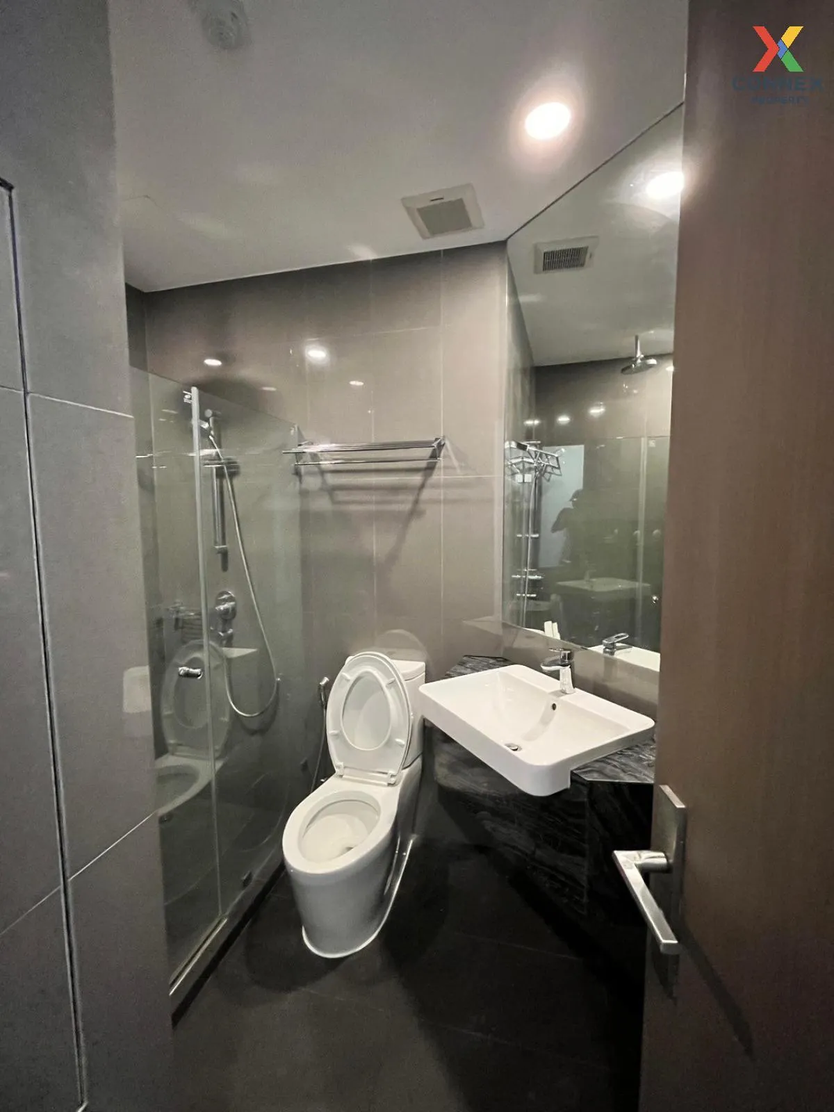 ขายคอนโด  แอชตัน จุฬา-สีลม MRT-สามย่าน สี่พระยา เขต บางรัก กรุงเท