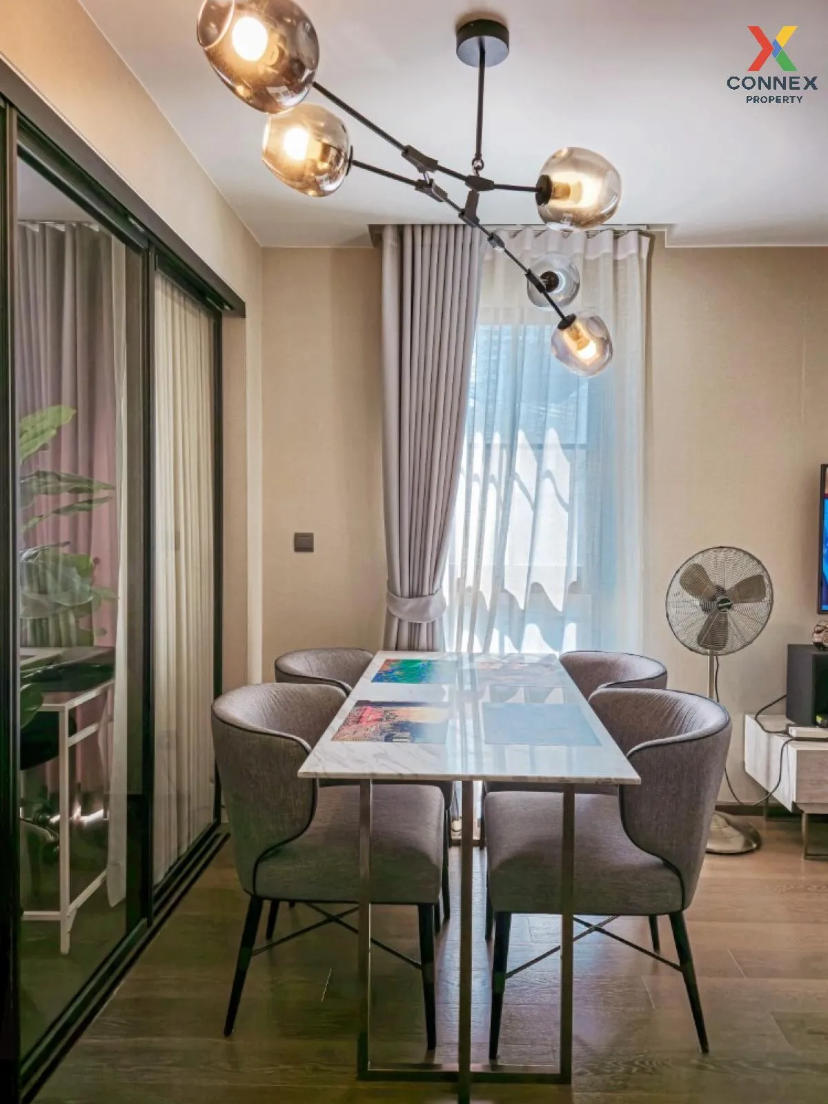 ขายคอนโด  ณ วรา เรสซิเดนซ์ BTS-ชิดลม ลุมพินี เขต ปทุมวัน กรุงเทพ  ขายคอนโด  ณ วรา เรสซิเดนซ์ BTS-ชิดลม ลุมพินี เขต ปทุมวัน กรุงเทพ  2