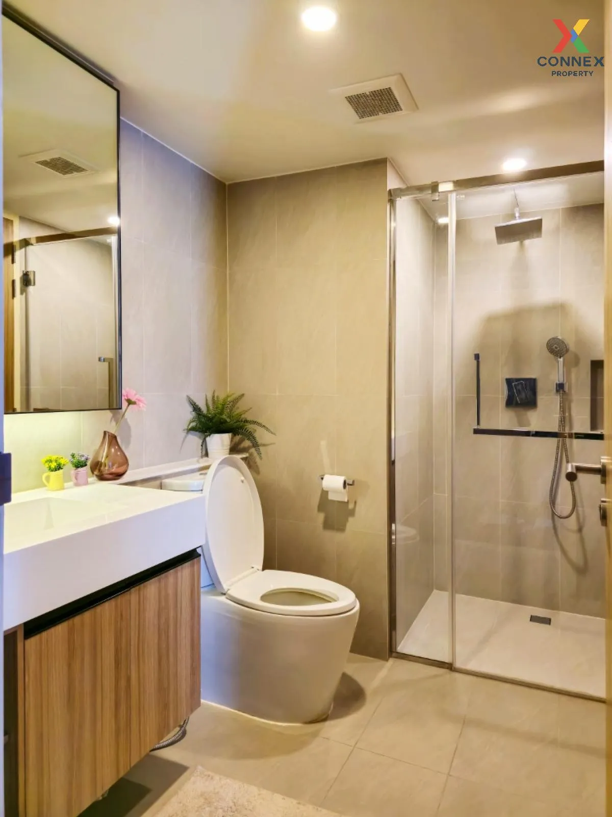 ขายคอนโด  ณ วรา เรสซิเดนซ์ BTS-ชิดลม ลุมพินี เขต ปทุมวัน กรุงเทพ  ขายคอนโด  ณ วรา เรสซิเดนซ์ BTS-ชิดลม ลุมพินี เขต ปทุมวัน กรุงเทพ