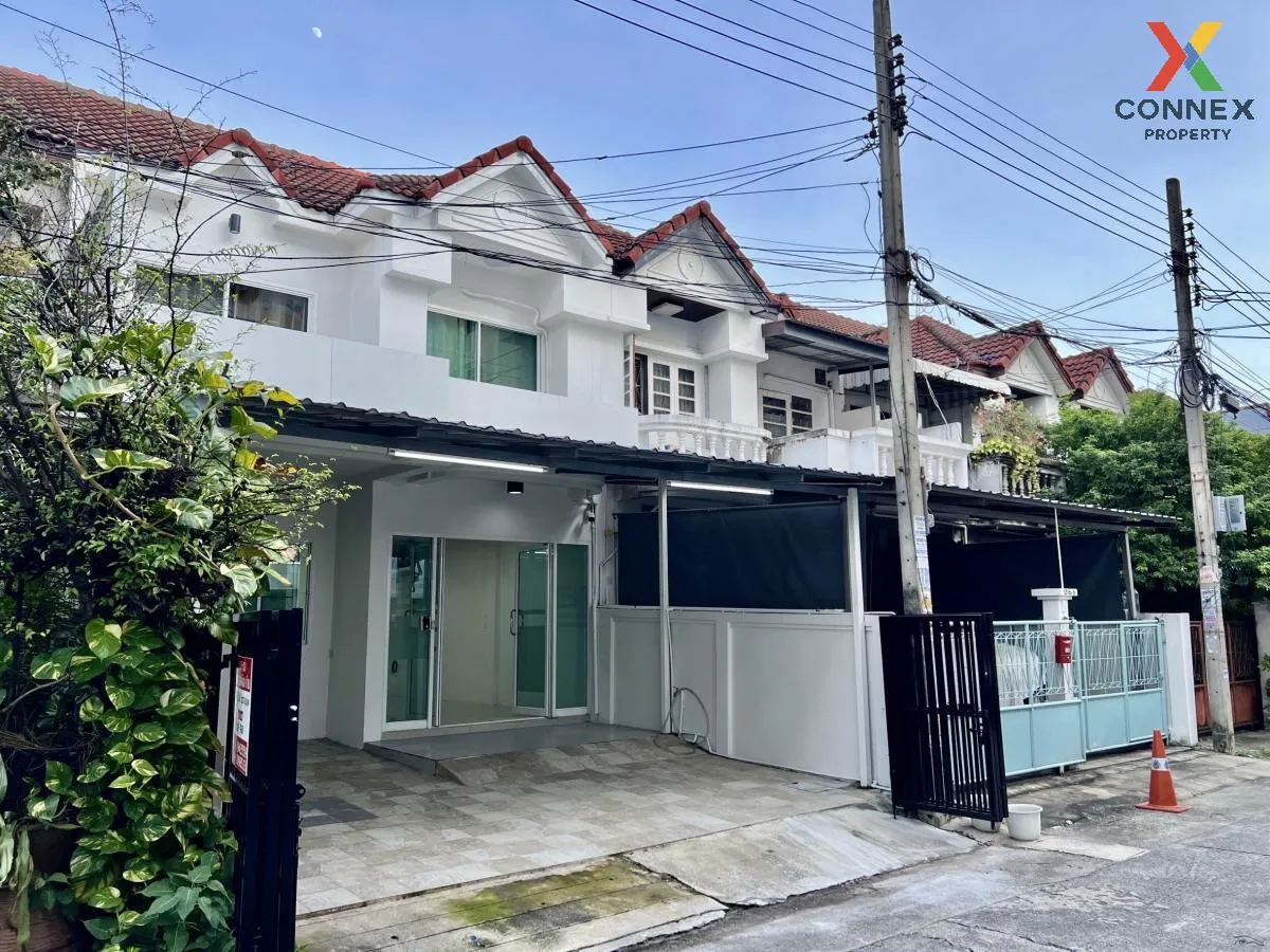 ขายทาวน์โฮม  ลาดพร้าว41/1   รีโนเวทใหม่ สามเสนนอก เขต ห้วยขวาง กร 1
