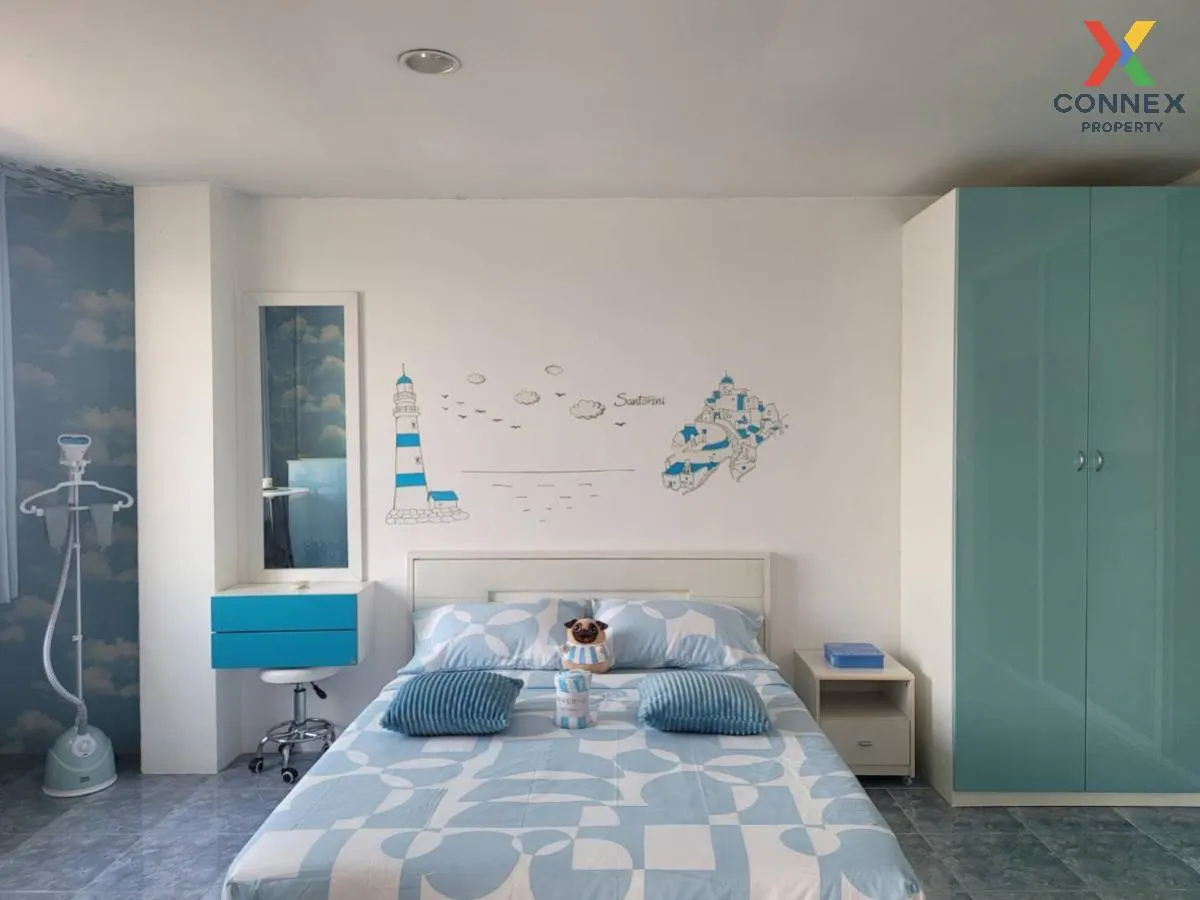 เช่าคอนโด  เดอะ พาร์คแลนด์ บางนา MRT-ศรีเอี่ยม (สายสีเหลือง) บางน 4