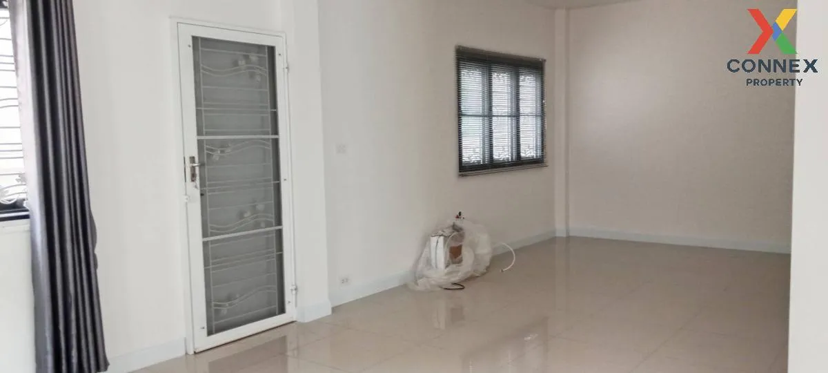 For Sale House , Greenhome Ayutthaya , wide frontage , Ho Rattana For Sale House , Greenhome Ayutthaya , wide frontage , Ho Rattana 4