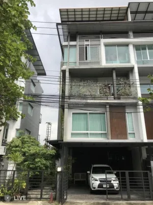 ขายทาวน์เฮ้าส์/ทาวน์โฮม  บี สแควร์ พระราม 9-เหม่งจ๋าย วังทองหลาง เขต วังทองหลาง กรุงเทพ CX-92801