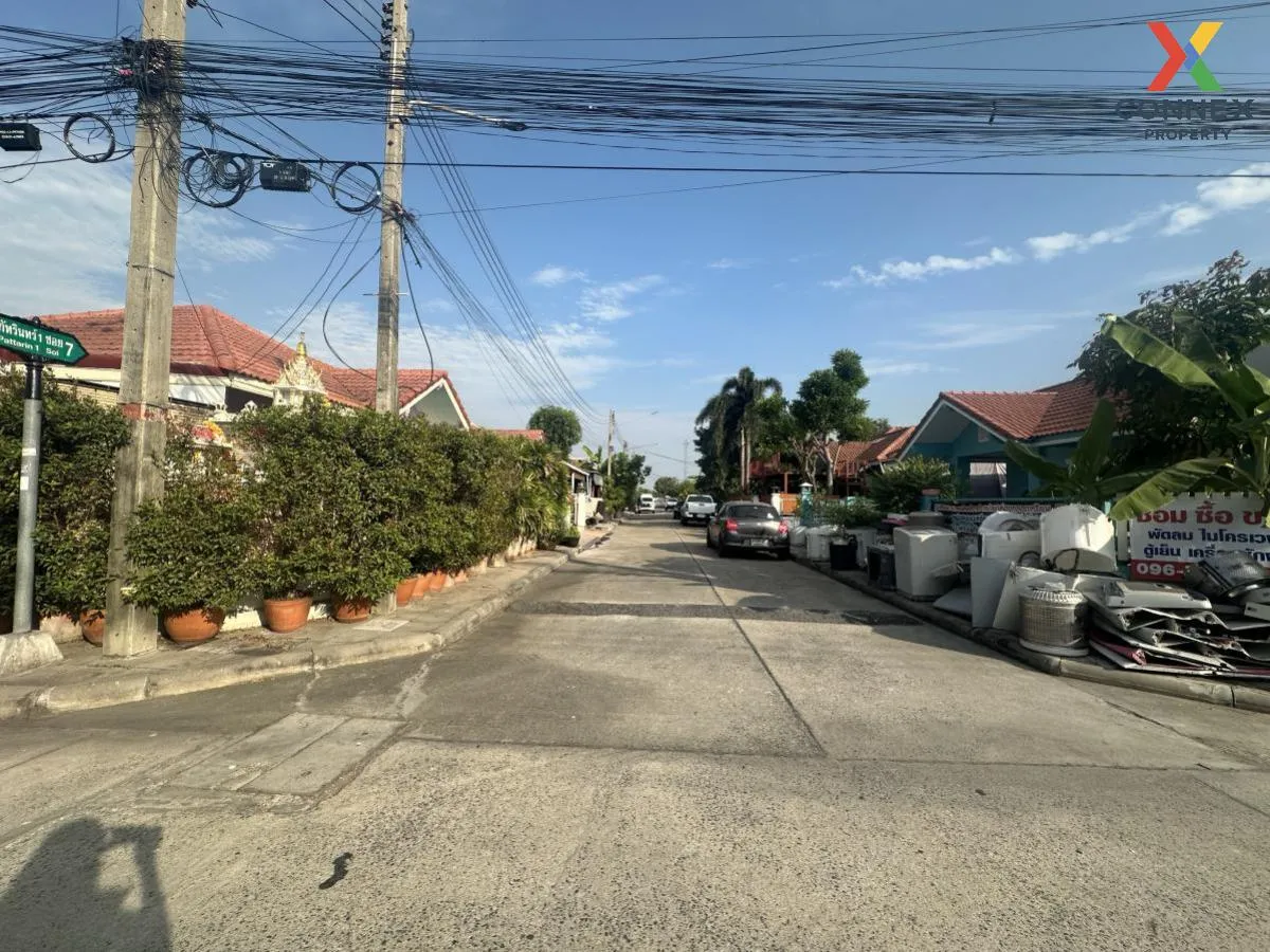 For Sale House , Baan Patarin 1 Khu Bang Luang-Pathum Thani , cor