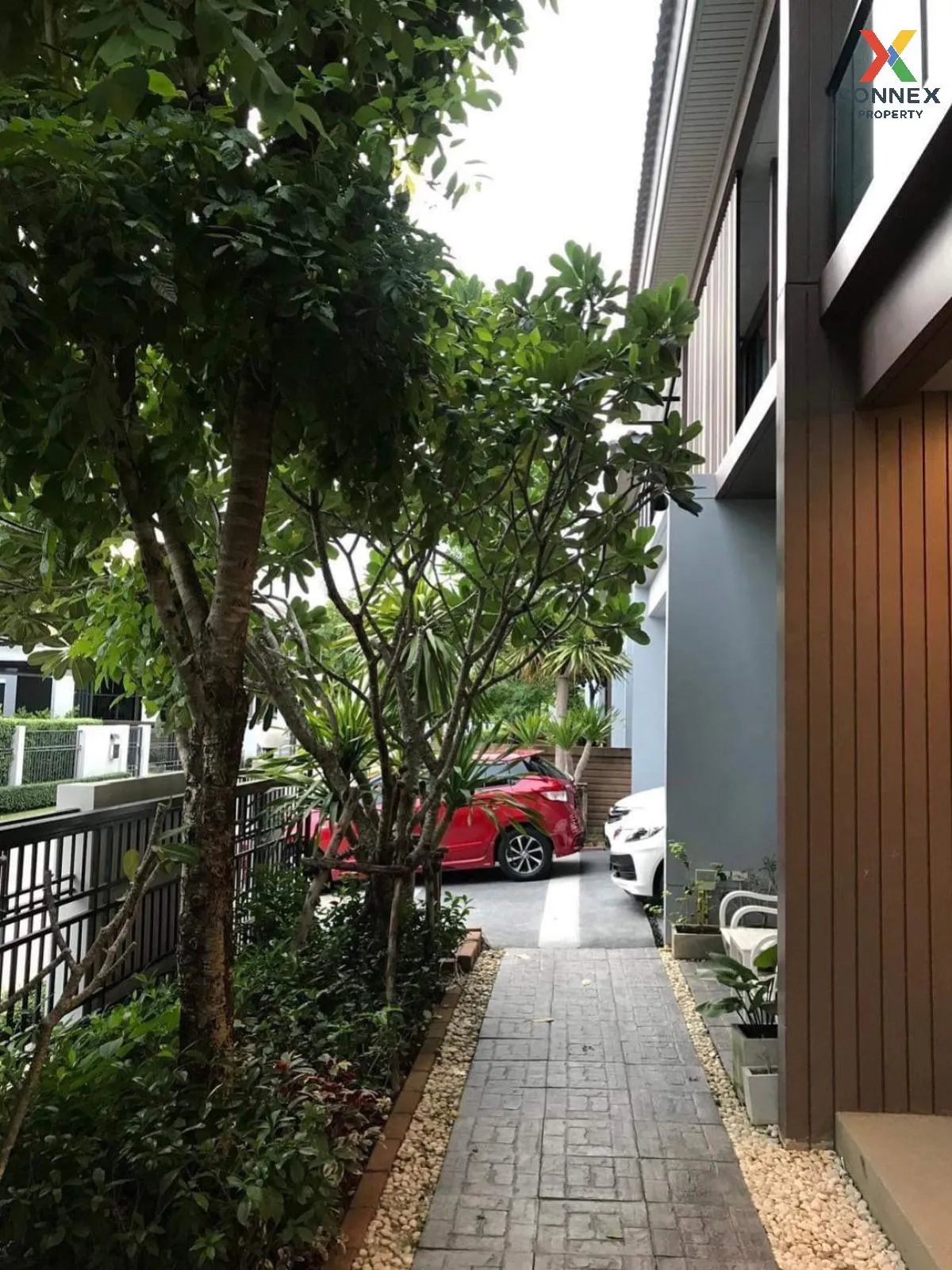 For Sale House , Burasiri Rangsit , wide frontage , Suan Phrik Th