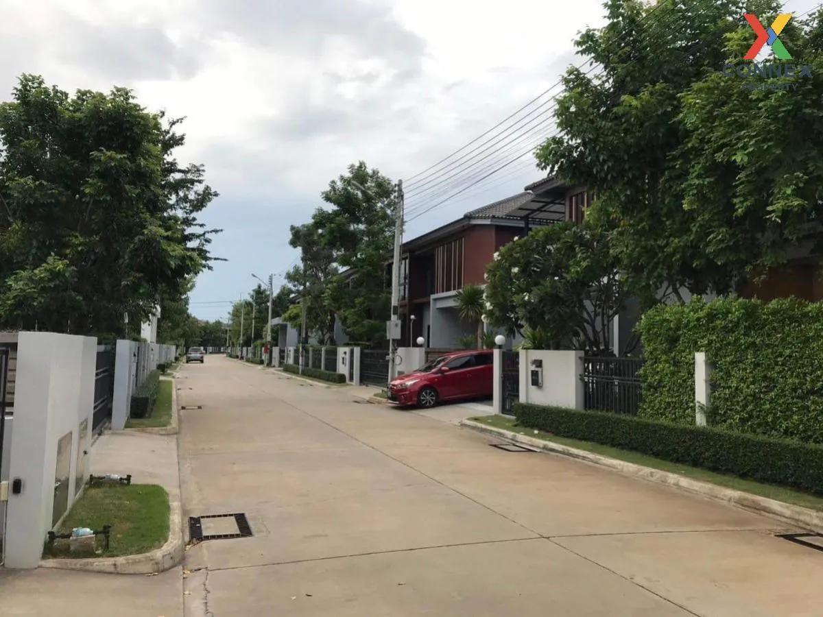 For Sale House , Burasiri Rangsit , wide frontage , Suan Phrik Th 3