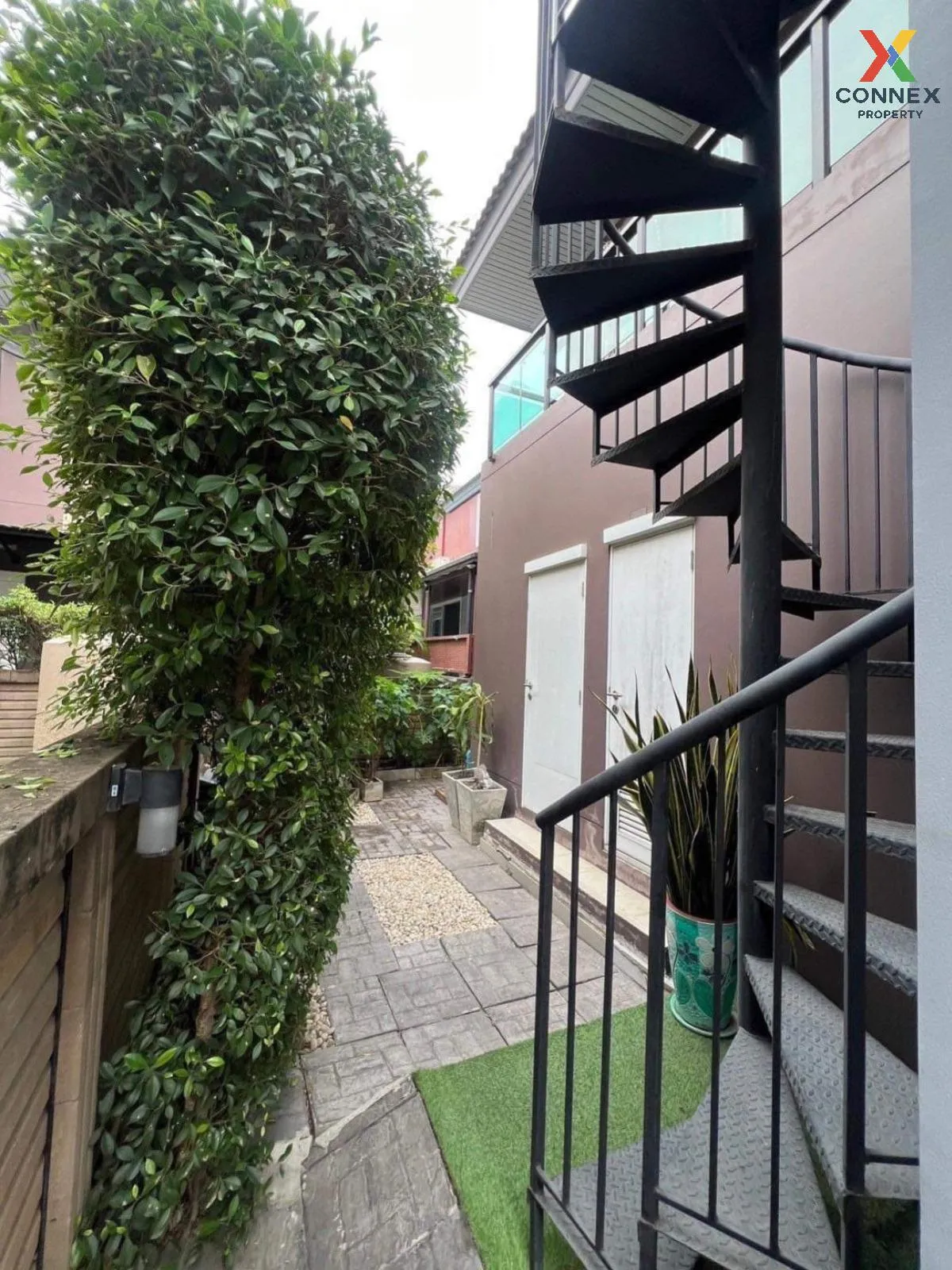 For Sale House , Burasiri Rangsit , wide frontage , Suan Phrik Th