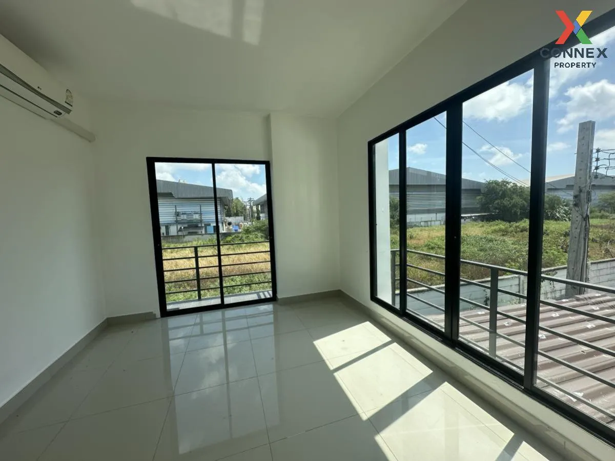 ขายทาวน์เฮ้าส์/ทาวน์โฮม  ธัญดา พาร์ควิว 3 แพรกษา-เทพารักษ์ ห้องมุ