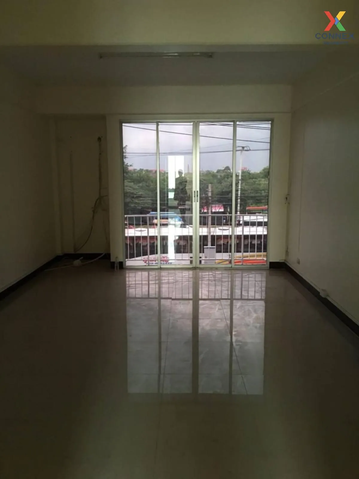 For Sale commercial building, 5 storey, Eua-Athorn, Bang Bua Thon 2