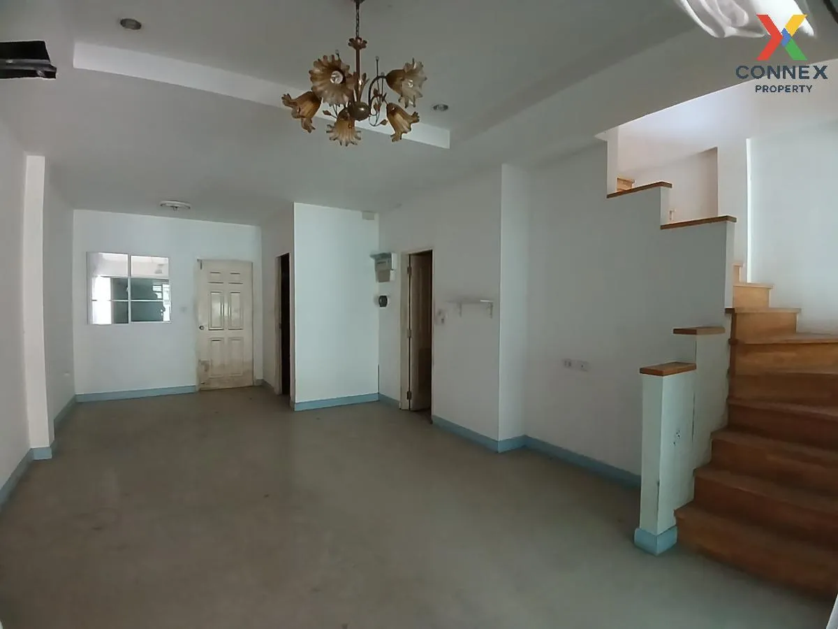 ขายบ้าน  ธนาสิริ ปิ่นเกล้า - ราชพฤกษ์ วิวสวย ห้องมุม หน้ากว้าง MR ขายบ้าน  ธนาสิริ ปิ่นเกล้า - ราชพฤกษ์ วิวสวย ห้องมุม หน้ากว้าง MR