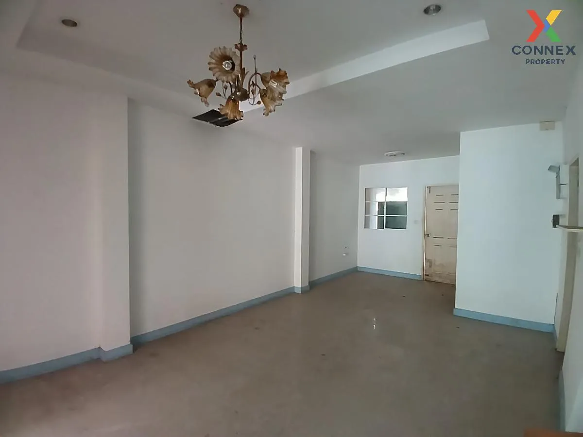 ขายบ้าน  ธนาสิริ ปิ่นเกล้า - ราชพฤกษ์ วิวสวย ห้องมุม หน้ากว้าง MR ขายบ้าน  ธนาสิริ ปิ่นเกล้า - ราชพฤกษ์ วิวสวย ห้องมุม หน้ากว้าง MR