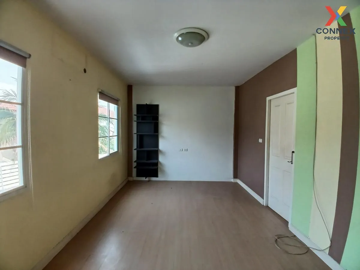 ขายบ้าน  ธนาสิริ ปิ่นเกล้า - ราชพฤกษ์ วิวสวย ห้องมุม หน้ากว้าง MR ขายบ้าน  ธนาสิริ ปิ่นเกล้า - ราชพฤกษ์ วิวสวย ห้องมุม หน้ากว้าง MR