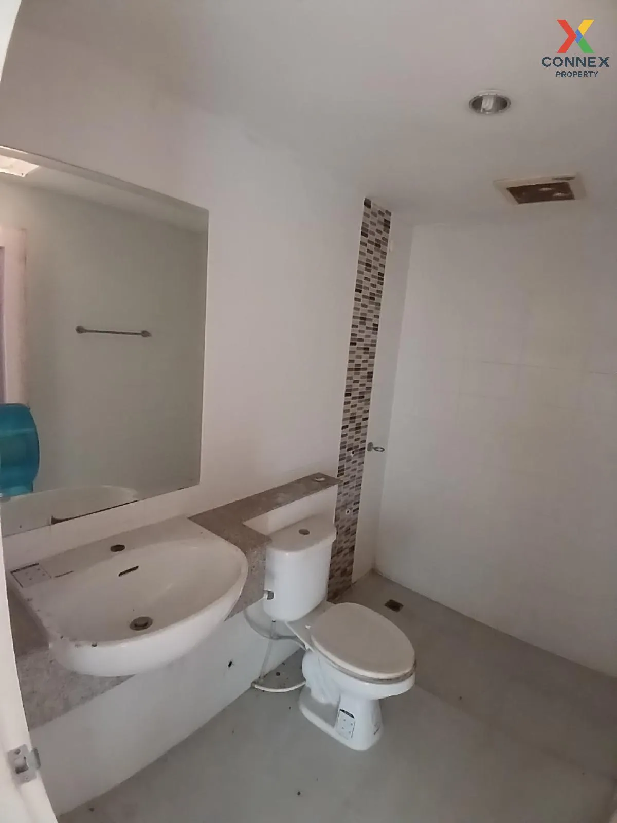 ขายบ้าน  ธนาสิริ ปิ่นเกล้า - ราชพฤกษ์ วิวสวย ห้องมุม หน้ากว้าง MR ขายบ้าน  ธนาสิริ ปิ่นเกล้า - ราชพฤกษ์ วิวสวย ห้องมุม หน้ากว้าง MR