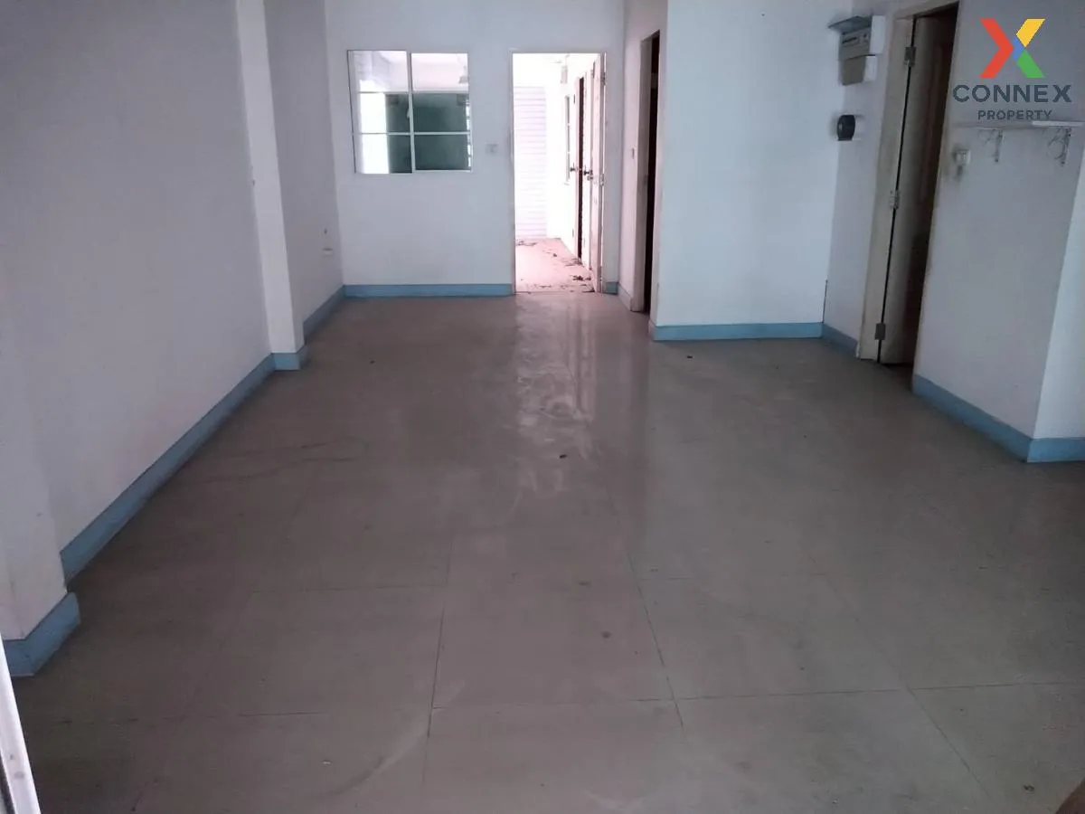 ขายบ้าน  ธนาสิริ ปิ่นเกล้า - ราชพฤกษ์ วิวสวย ห้องมุม หน้ากว้าง MR ขายบ้าน  ธนาสิริ ปิ่นเกล้า - ราชพฤกษ์ วิวสวย ห้องมุม หน้ากว้าง MR