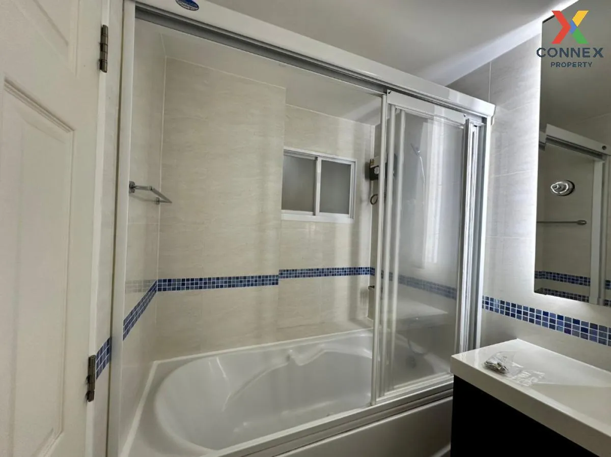 For Rent Condo , Life @ Sukhumvit 65 , newly renovated , BTS-Ekka