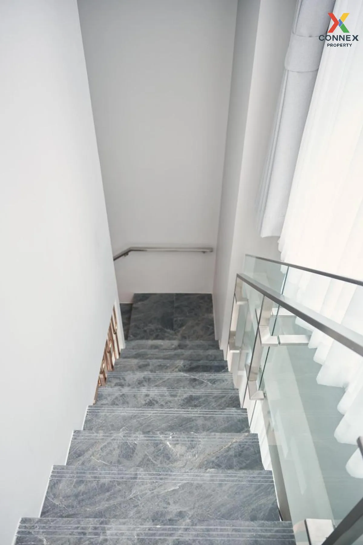 เช่าคอนโด  ลาวีค สุขุมวิท 57 ดูเพล็กซ์ BTS-ทองหล่อ คลองตันเหนือ เ