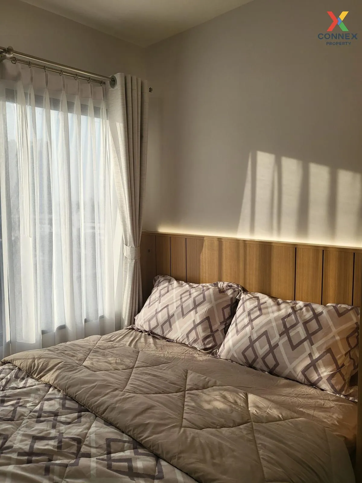 For Rent Condo , The LIVIN Phetkasem , MRT-Phasi Charoen , Bang W