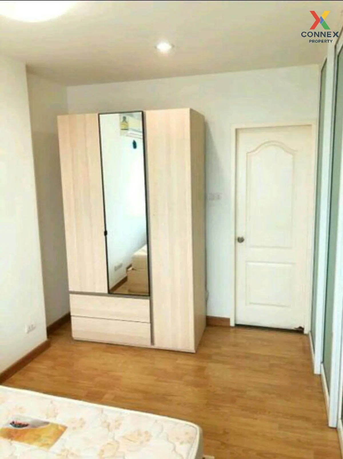 ขายคอนโด  แบงค์คอก ฮอไรซอน เพชรเกษม บางหว้า เขต ภาษีเจริญ กรุงเทพ