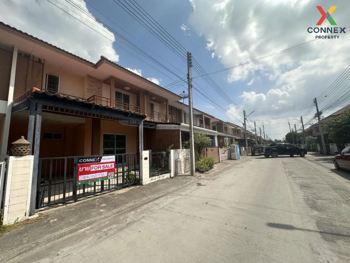 For Sale Townhouse/Townhome  , I Leaf Town Lumlukka Klong 3 , Lat 2