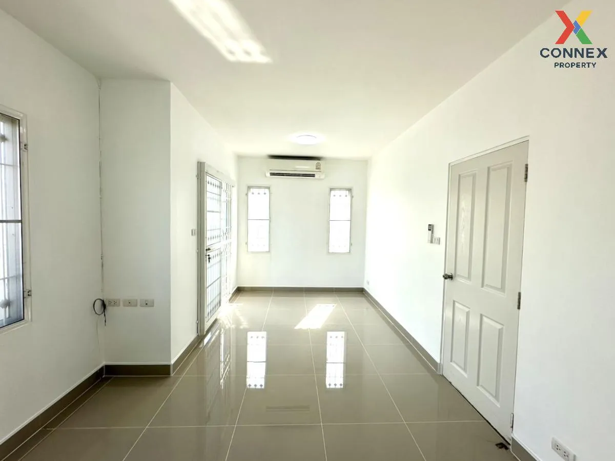 ขายบ้าน  เดอะ วิลเลจ แจ้งวัฒนะ-ติวานนท์ บ้านใหม่ ปากเกร็ด นนทบุรี