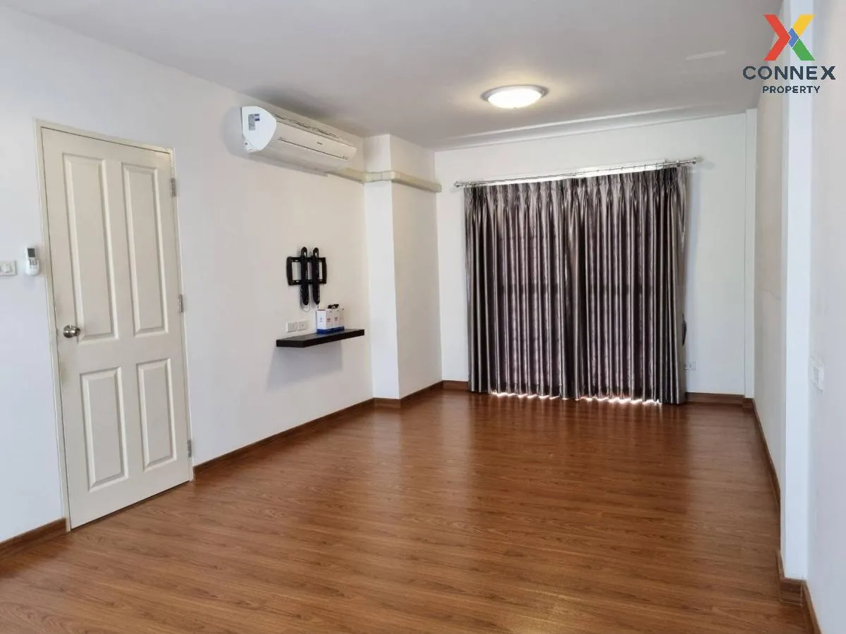 For Sale Townhouse/Townhome  , Floraville Srinakarin-Thaparak , B