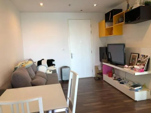 ขายคอนโด  เดอะ รูม สาทร - ตากสิน BTS-โพธิ์นิมิตร บางยี่เรือ เขต ธนบุรี กรุงเทพ CX-93194