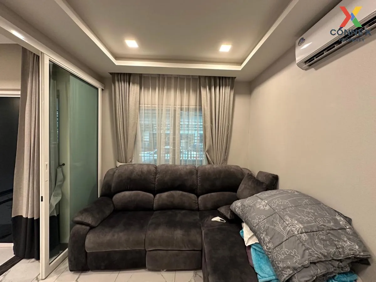 ขายทาวน์เฮ้าส์/ทาวน์โฮม  เดอะคัลเลอร์ส เลชเชอร์ บางนา กม.10 บางพล 3