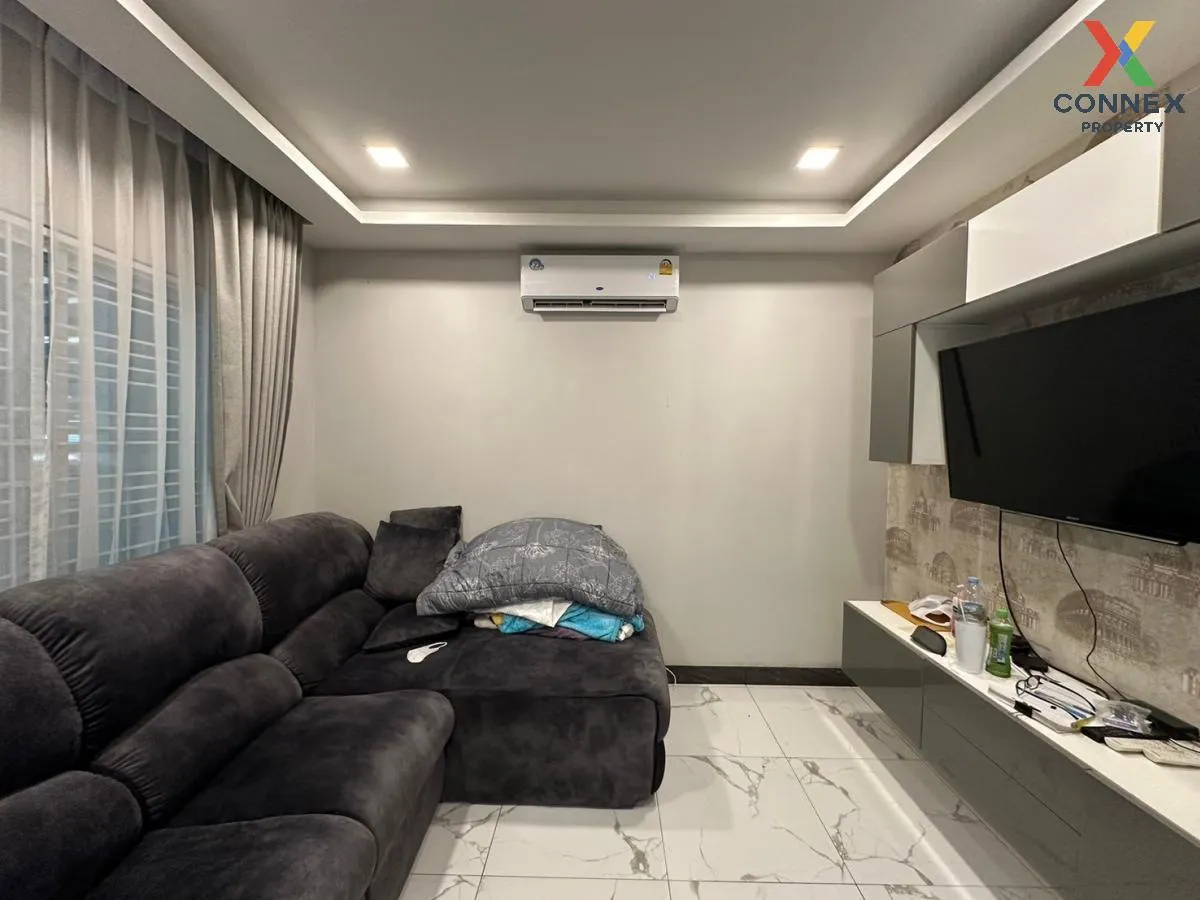 ขายทาวน์เฮ้าส์/ทาวน์โฮม  เดอะคัลเลอร์ส เลชเชอร์ บางนา กม.10 บางพล 4