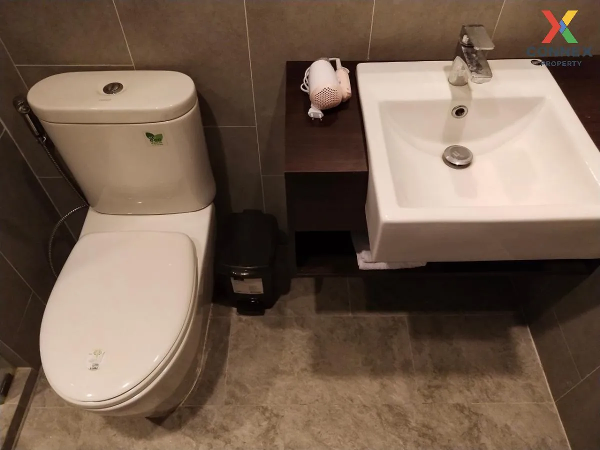 For Sale Condo , C Ekkamai , nice view , high floor , newly renov