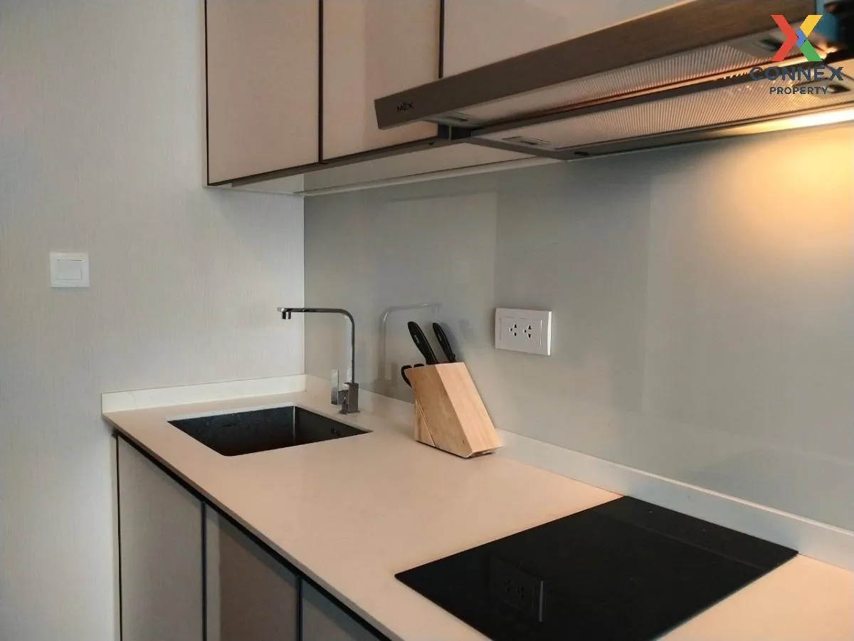 For Sale Condo , C Ekkamai , nice view , high floor , newly renov