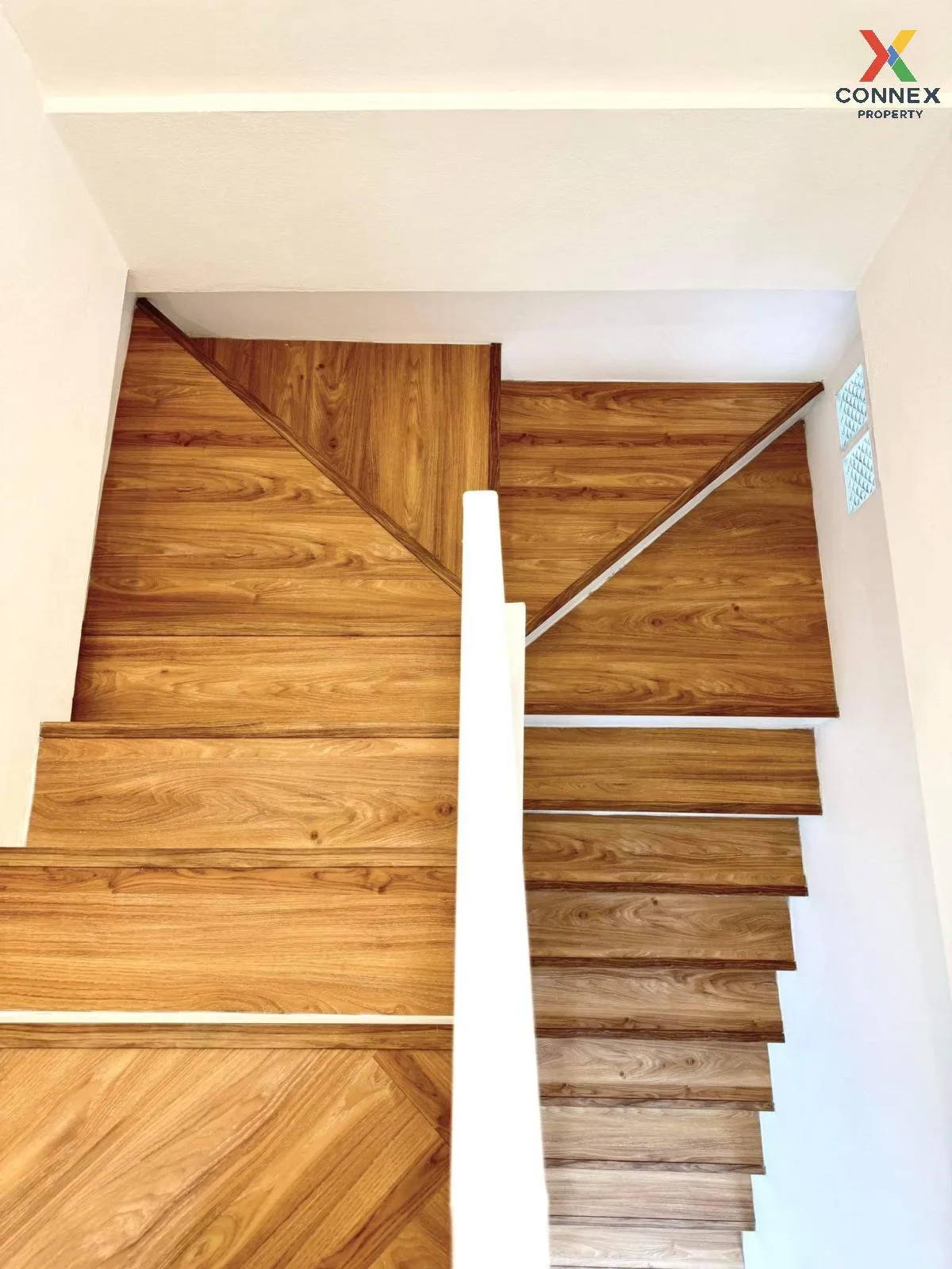 For Sale Townhouse/Townhome  , Saptepa-Pitpimook , newly renovate