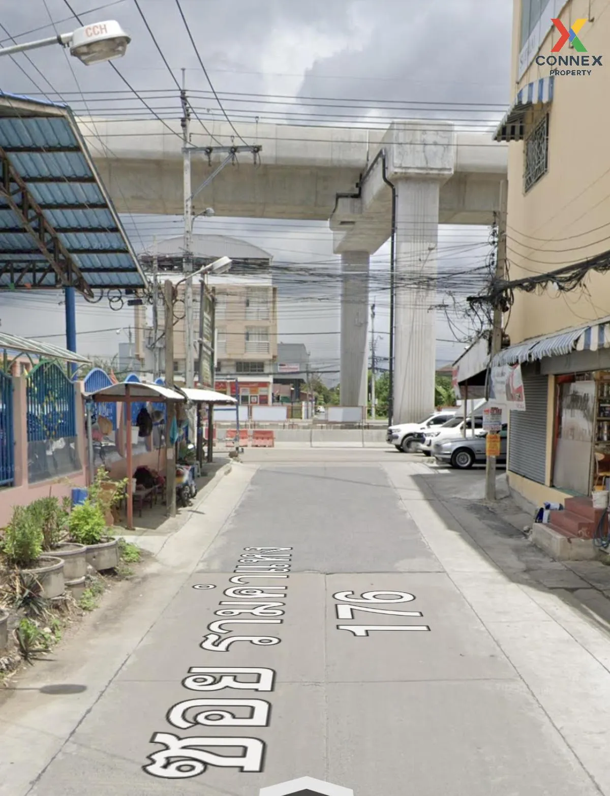 For Sale Single house 60 square wah Soi Ramkhamhaeng 176 , Min Bu