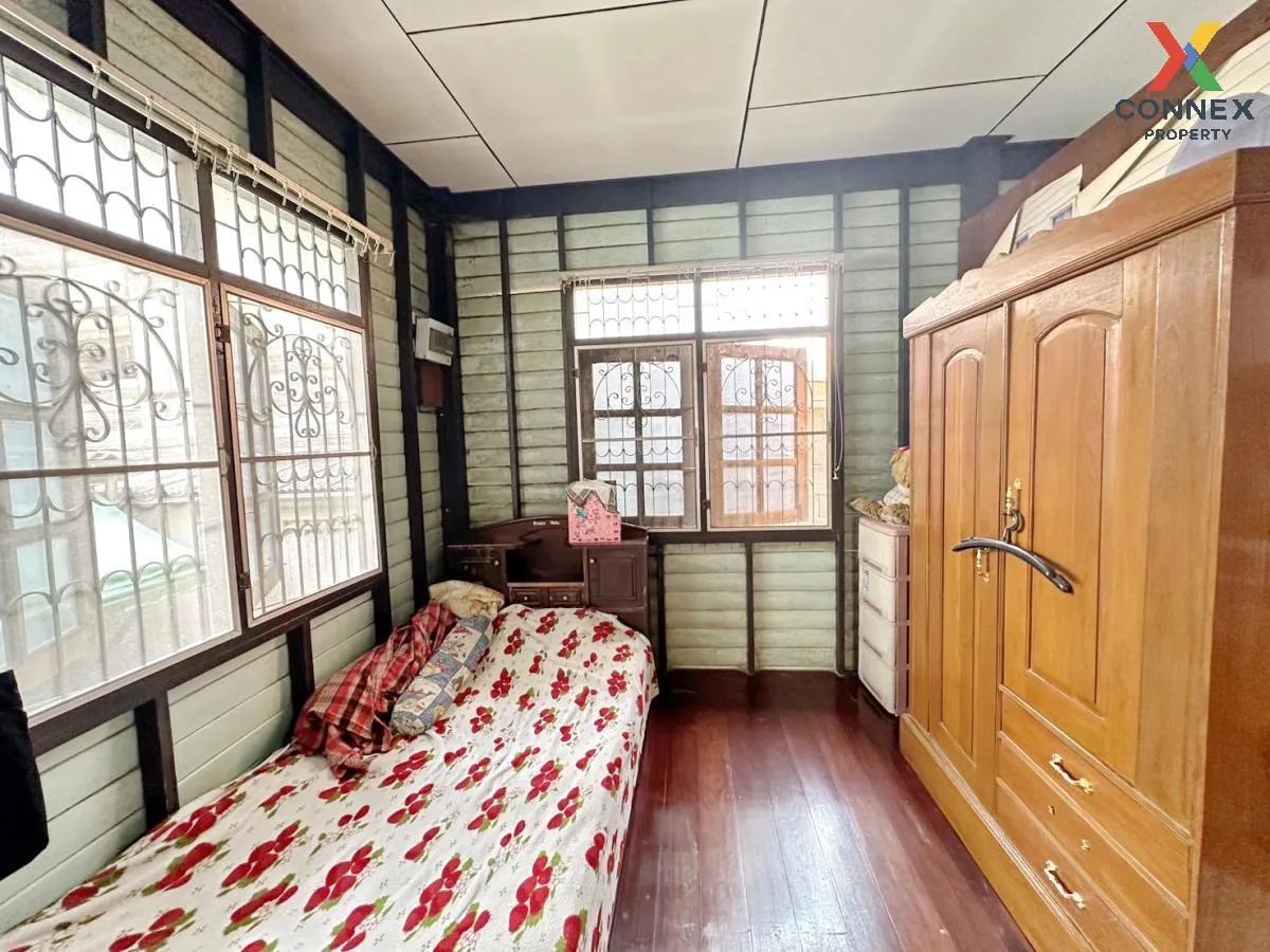 For Sale Single house 60 square wah Soi Ramkhamhaeng 176 , Min Bu
